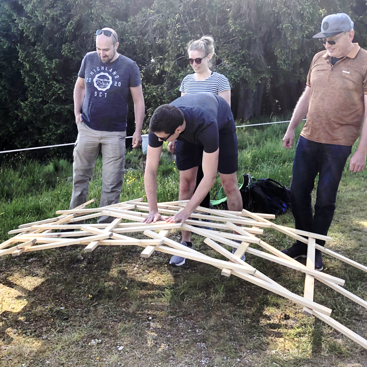 Teambuilding Brückenbau Brückenbau Teamwork
